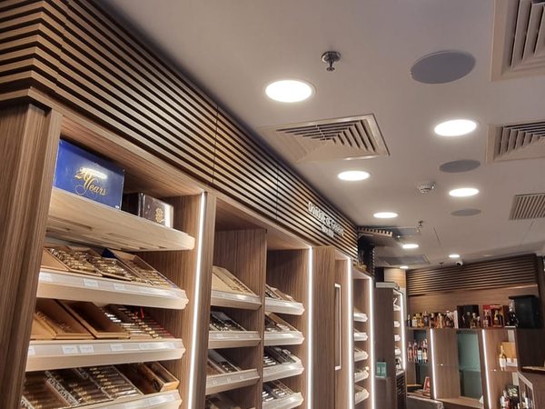 Éclairage boutique haut de gamme